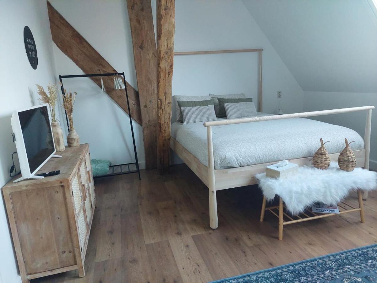 B & B Wijdzicht Wolsum ภายนอก รูปภาพ